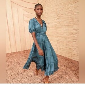 Ulla Johnson
Olivia Dress
Green
Size 4
Excellent condition